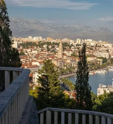 Spacious Sea View Near Marjan & 公寓 斯普利特