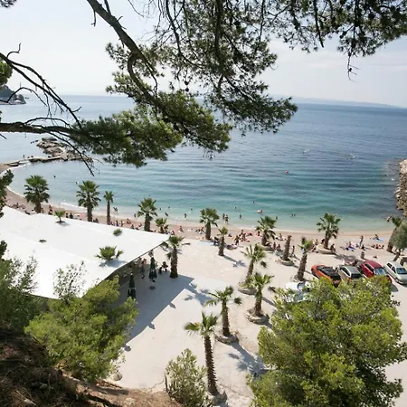 Spacious Sea View Near Marjan & Apartment